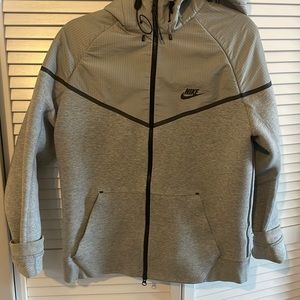 Nike Men’s Zip Up